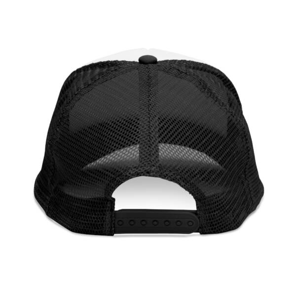 Trucker Hat for Dog Trainers and Adventurous Owners - Image 3